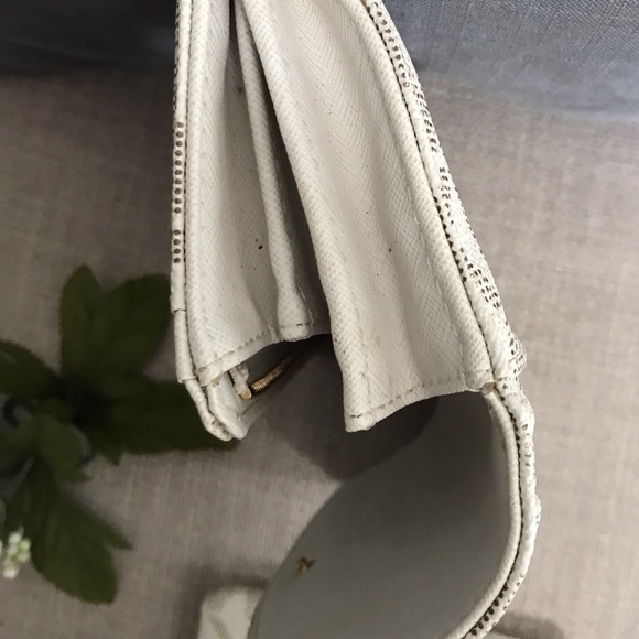 4pc MK Hamilton & MK Long Monogrammed Wallet & Wristlet - Picture 8 of 12